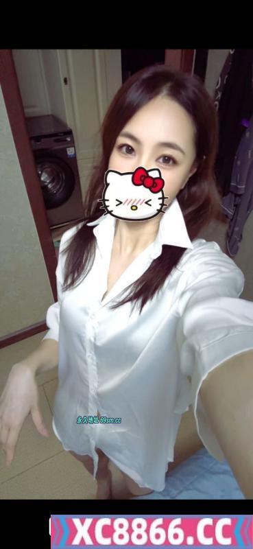 市区美丽性感小姐姐