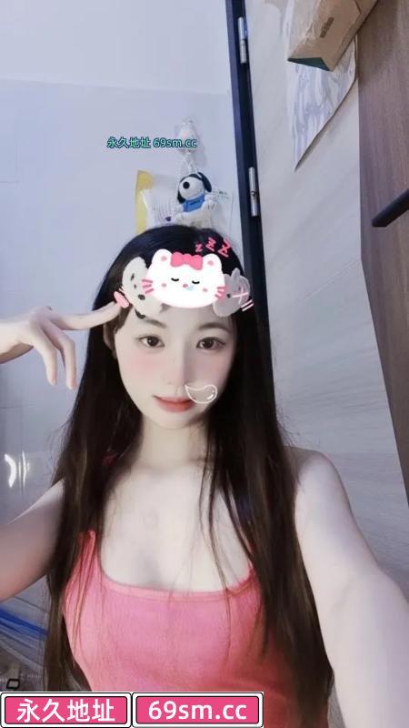 性感大奶小迷妹