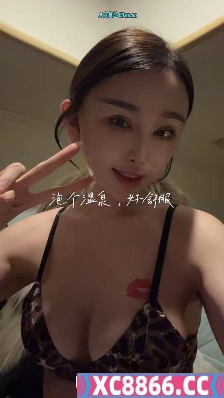 成都东站风骚丹丹
