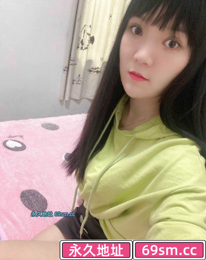 大眼睛萌妹安琪