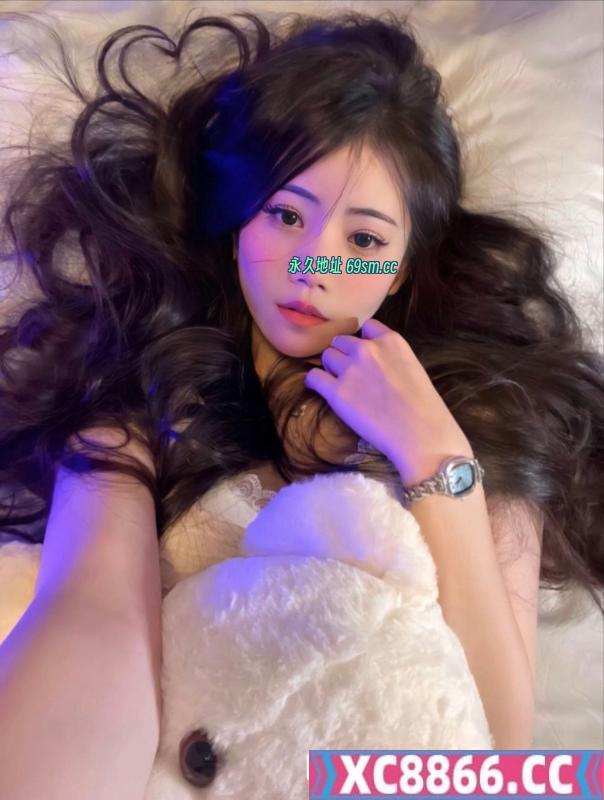 长腿细腰嫩妹