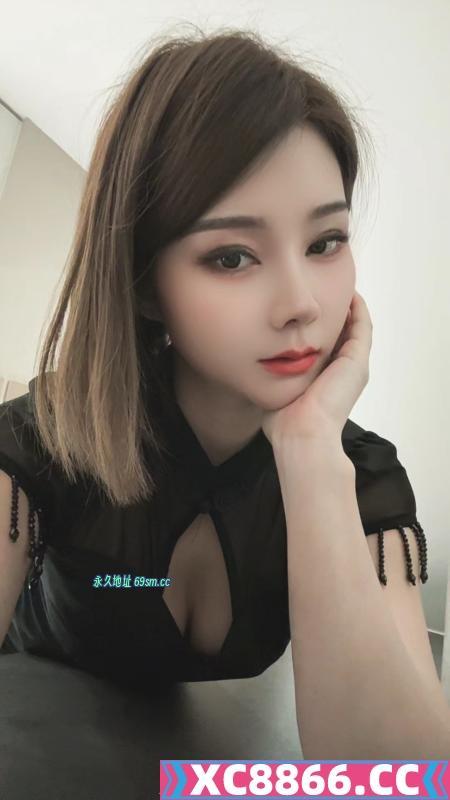 颜值服务性美女