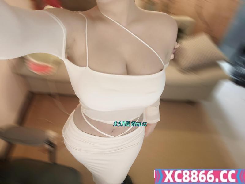 二刷西安肥臀爆乳骚货