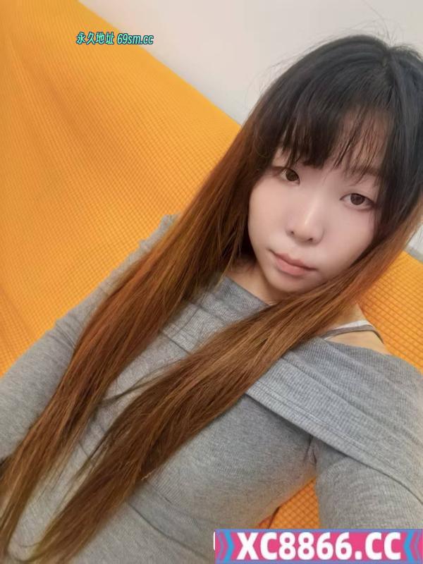 微胖大胸少妇