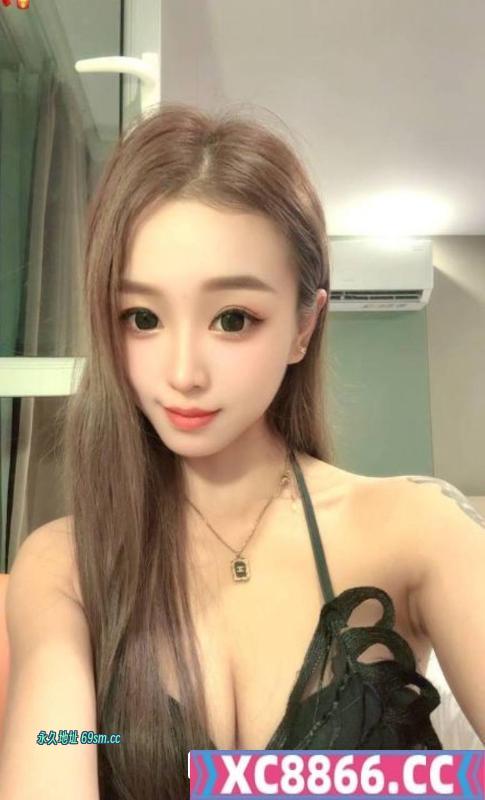 成华纯御甜妹