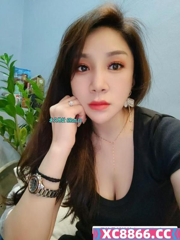 青岛D杯巨乳少妇