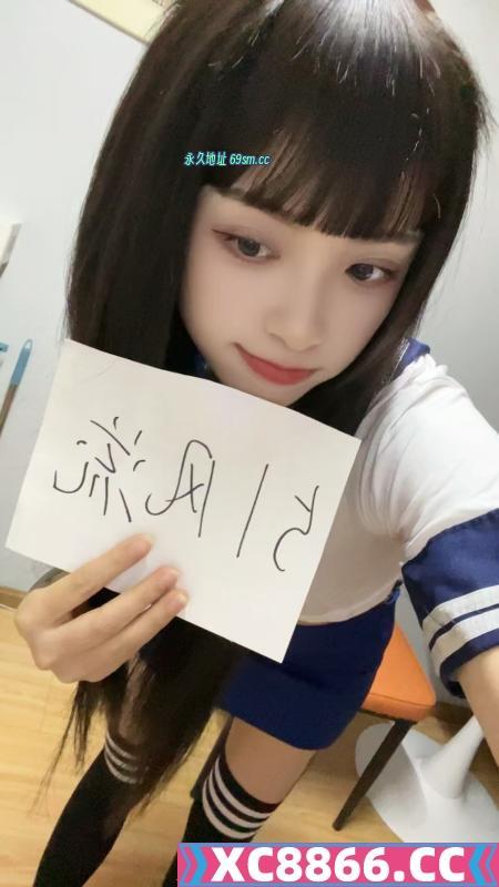 纹身萝莉晴儿