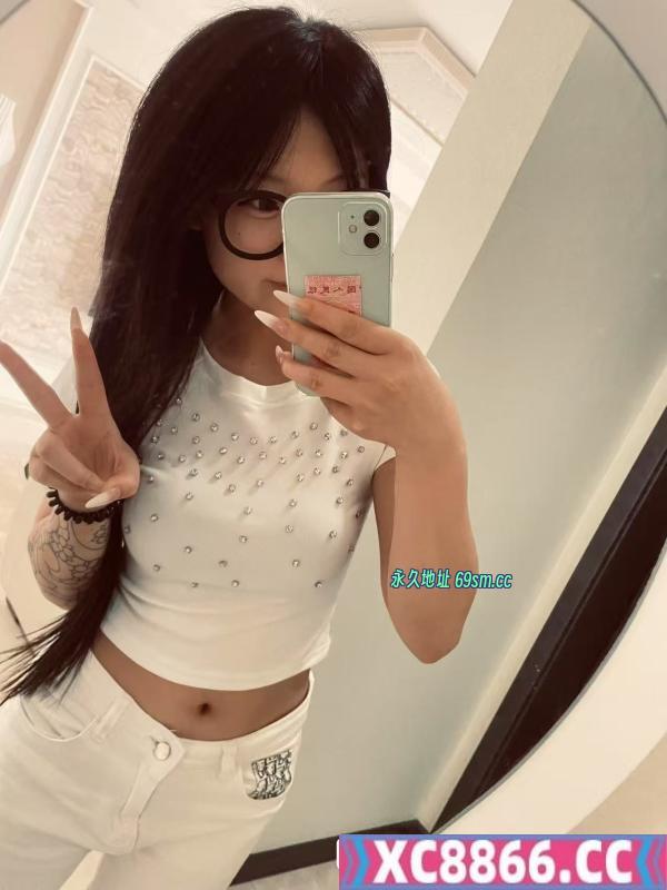 08三点粉小妹妹回归
