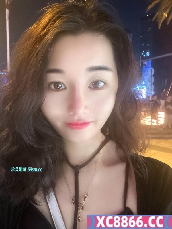 禅城翘臀美琪老师