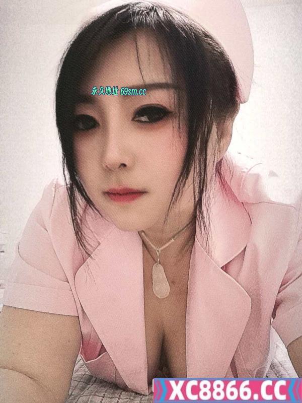 大胸诱惑