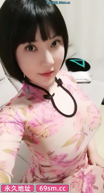 南京虹悦城佩妮