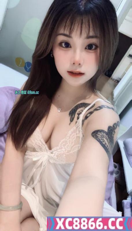 城西清纯大胸妹