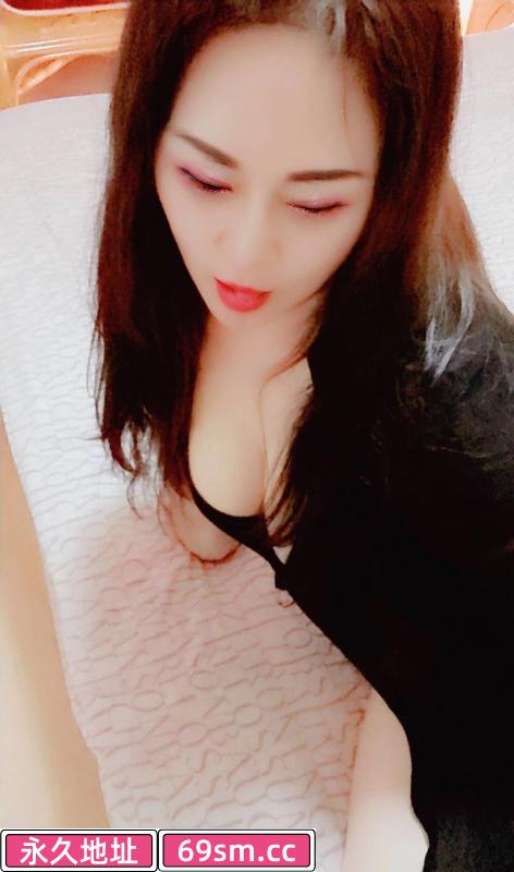 大车灯倒立口一字啪
