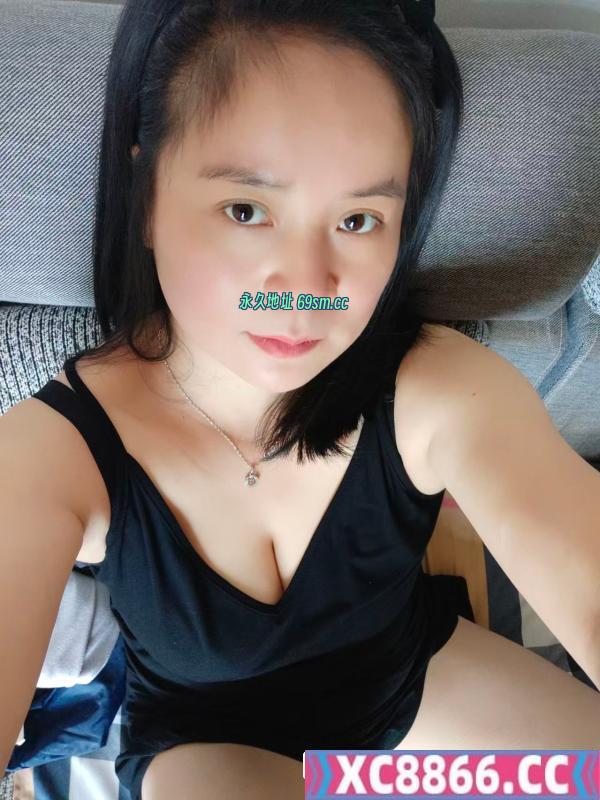 大胸口碑服务款倩倩