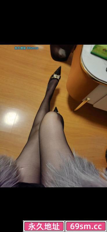 七月美女模特身材