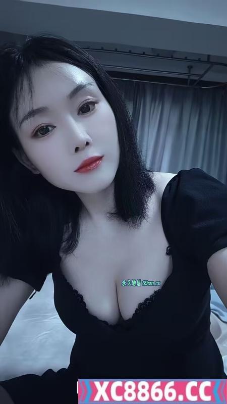 白嫩美乳嫩姝