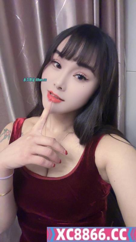 武侯听话小母狗