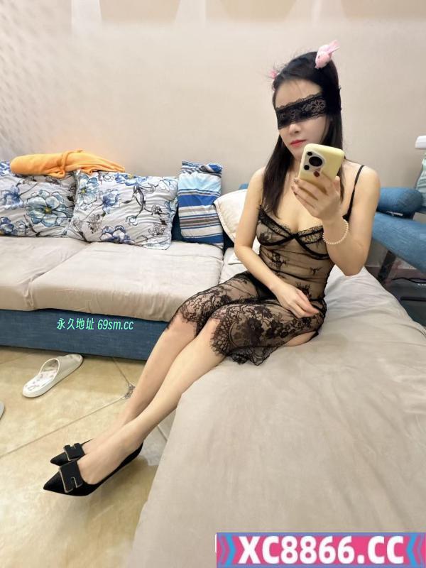少妇彤彤