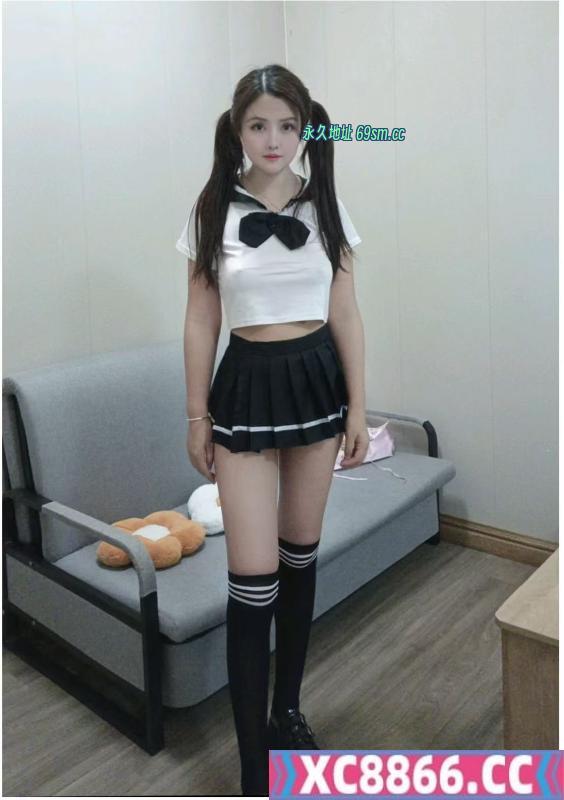 大胸女友李一桐