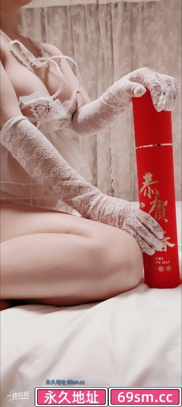 草房E胸大奶秘密花园