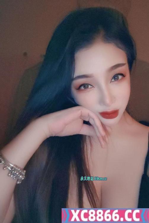 潘家园魅惑大胸小姨子
