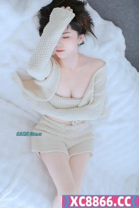 岳麓性感长腿晨露