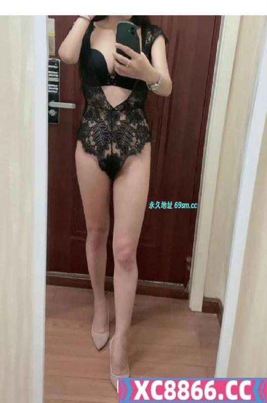 性感爆乳辣妹