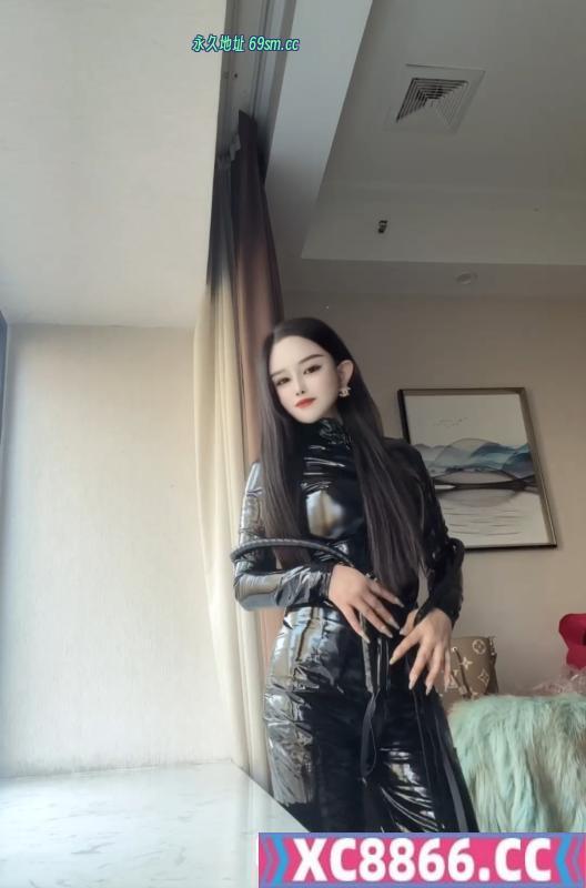 御姐女王范十足
