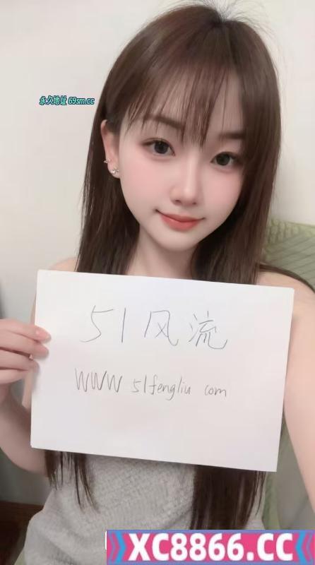 秦淮可舌吻妹妹