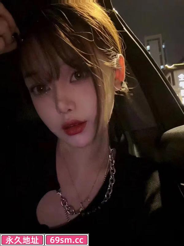 酷爱jk的小姐姐