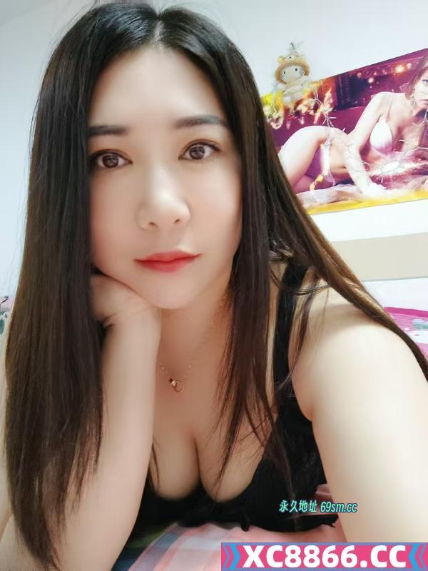 温柔热情的川妹子