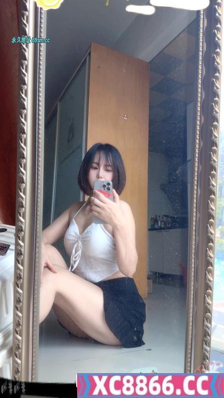 雨花短发御姐