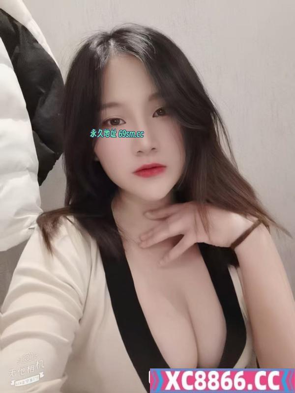 口爆小骚妹