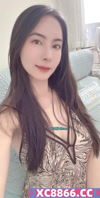 性感朱莉姐姐