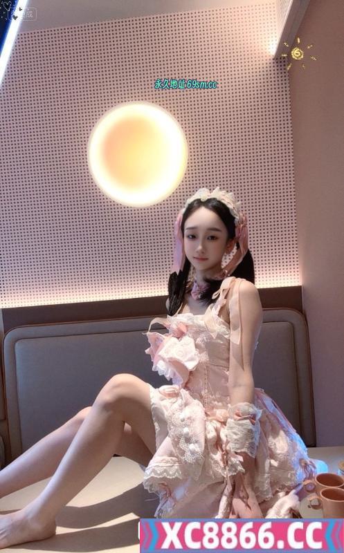 五堡双马尾小妖精