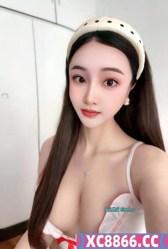 松江川渝巨乳辣妹