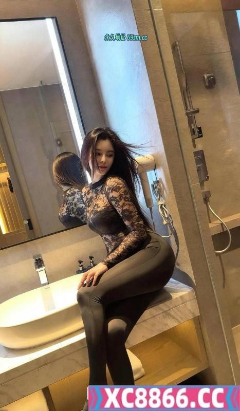 前凸后翘少妇若兰