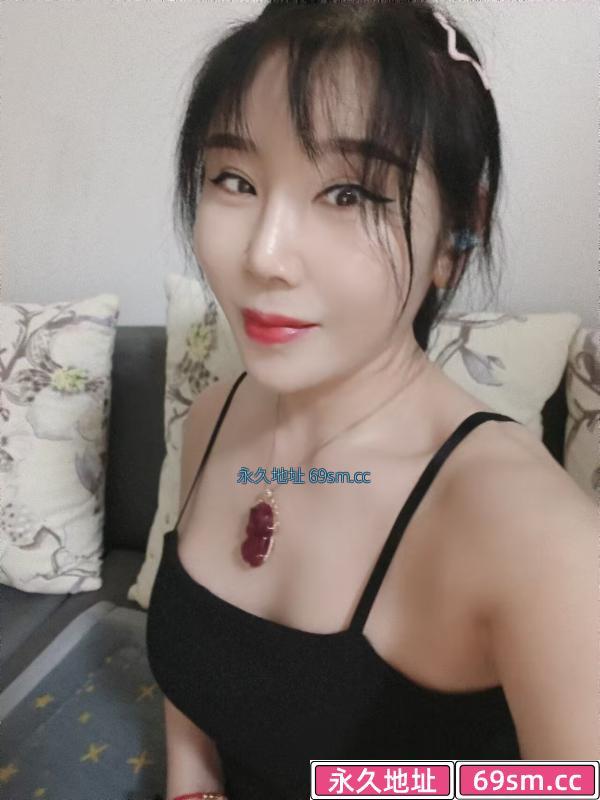 黑丝长腿葫芦娃