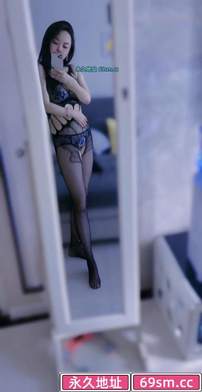 武侯破洞黑丝服务乐乐