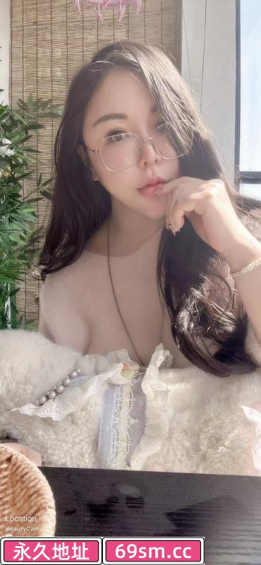 文艺范的制服诱惑