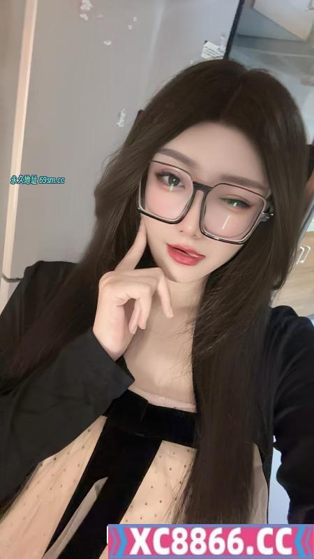 性感制服小女友