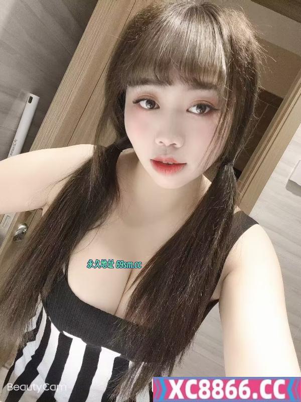 大奶子小姐姐樱桃