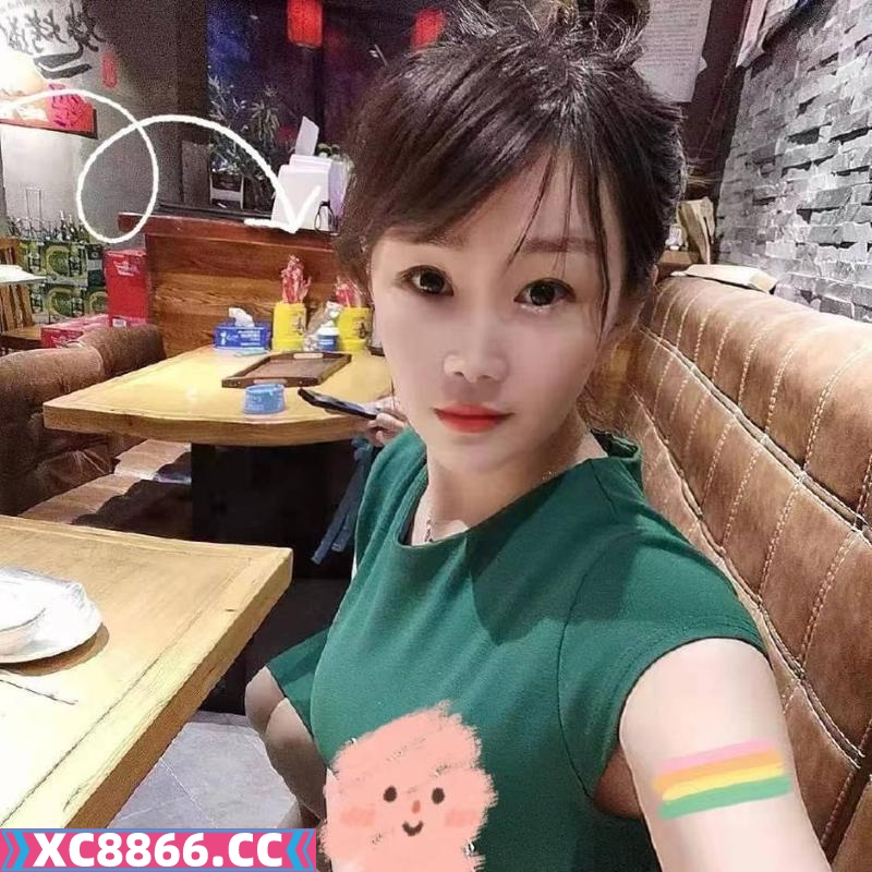 汇美玉面小魔女
