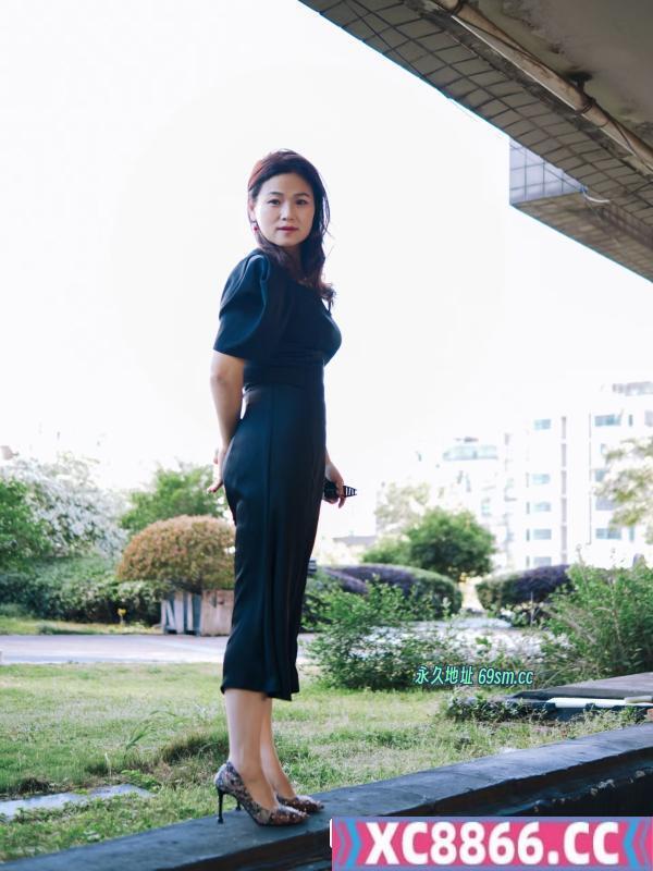 美容店老板娘