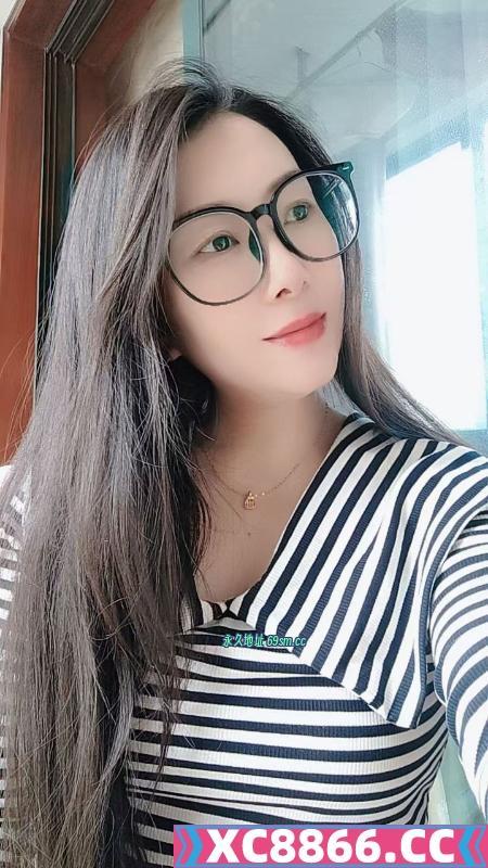 服务配合骚少妇
