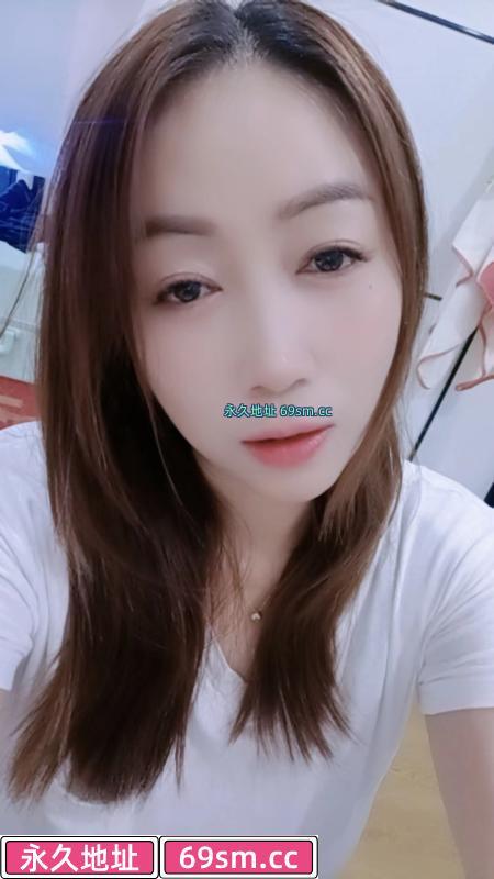 新街口神似女优爱弓凉