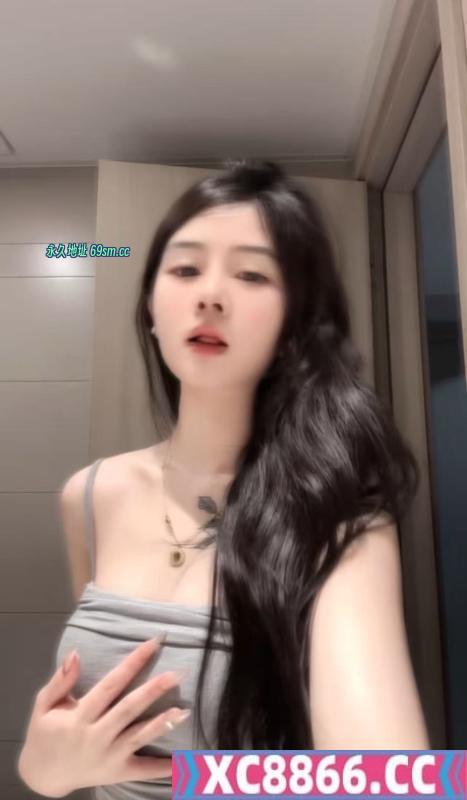 20岁白嫩微胖小妹