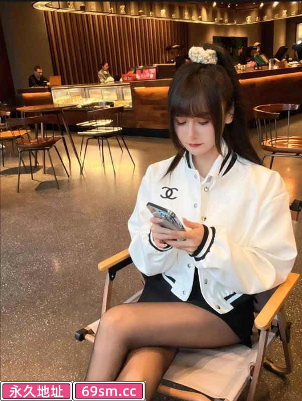 豆豆可以抱起来操