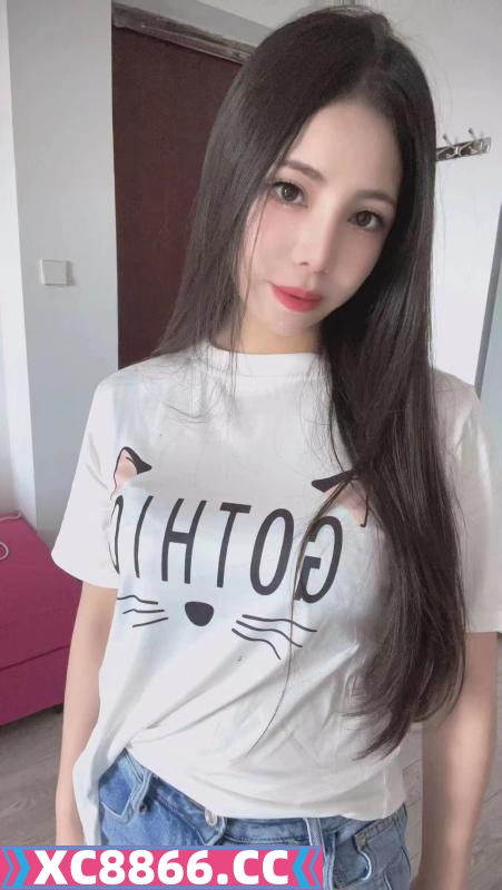 大奶纯情少女