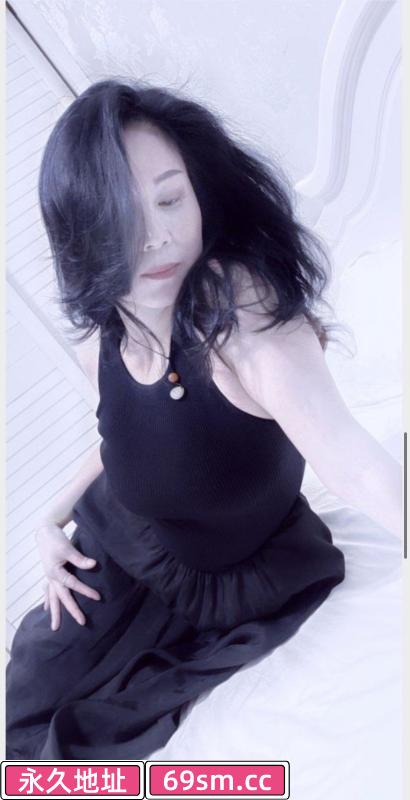 黄泥磅气质服务熟女